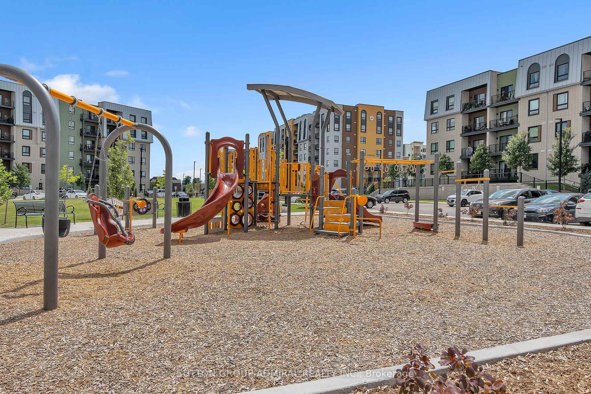 Photo 43 of Unit 111, 4 Spice Way, Barrie, Rural Barrie Southeast — HOMEH