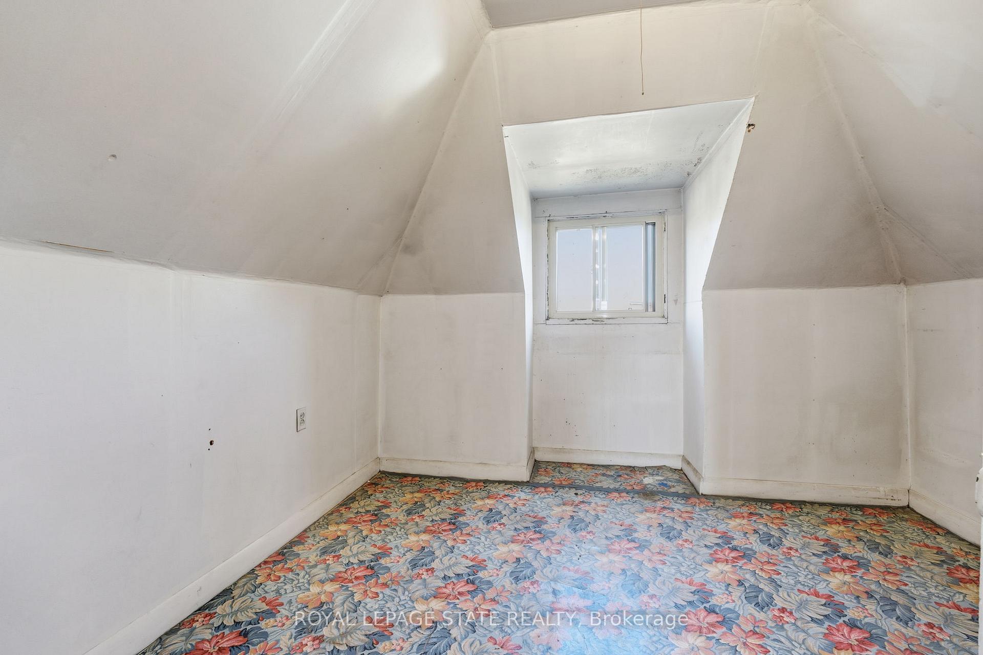 Photo 19 of 411 Catharine Street N, Hamilton, North End — HOMEH