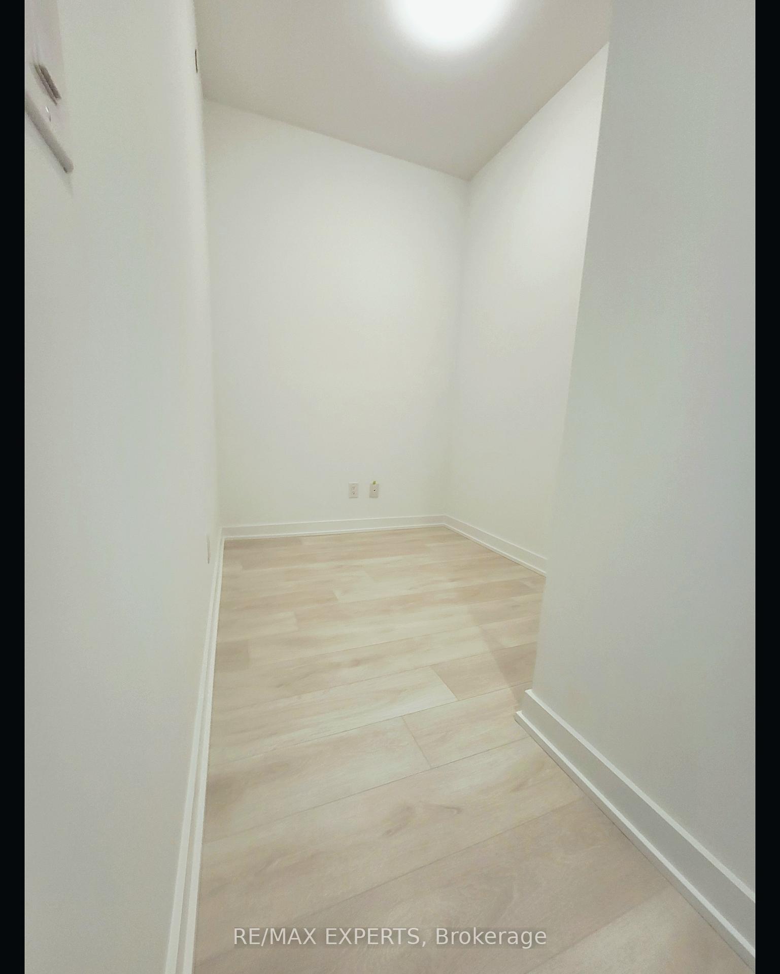 Photo 2 of Unit 803, 5 Defries Street, Toronto, Regent Park — HOMEH