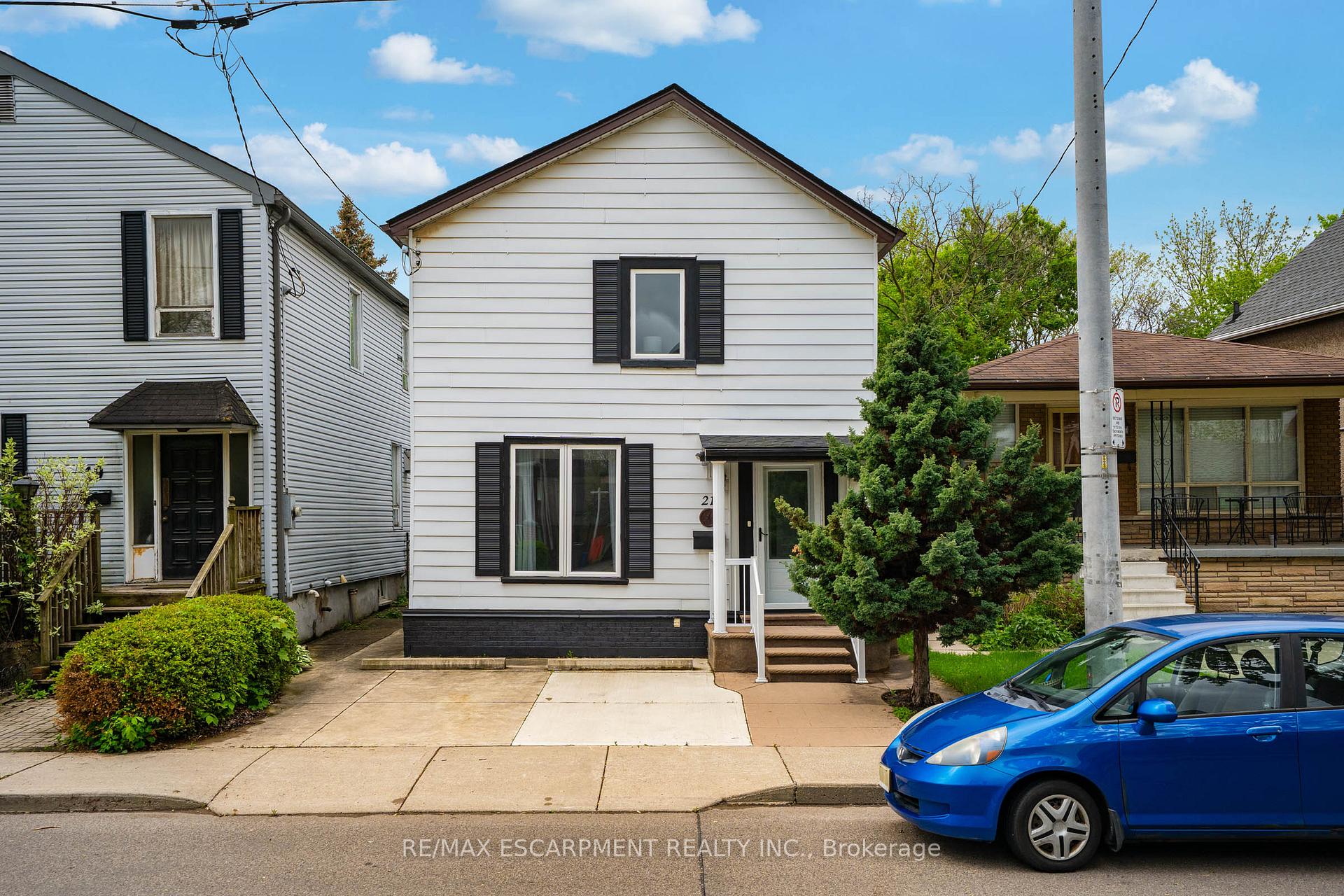 Front of 21 Chatham Street