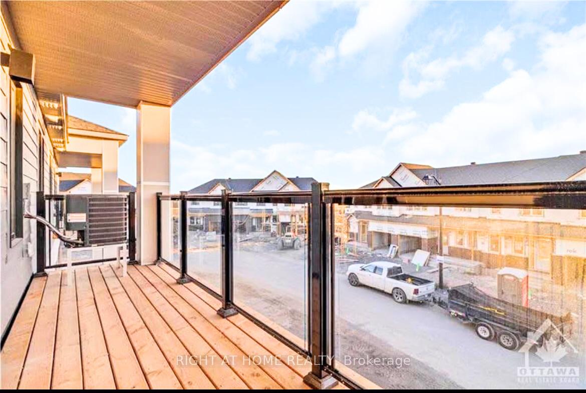 Photo 2 of 209 Beebalm Crescent, Ottawa, Barrhaven - Half Moon Bay — HOMEH