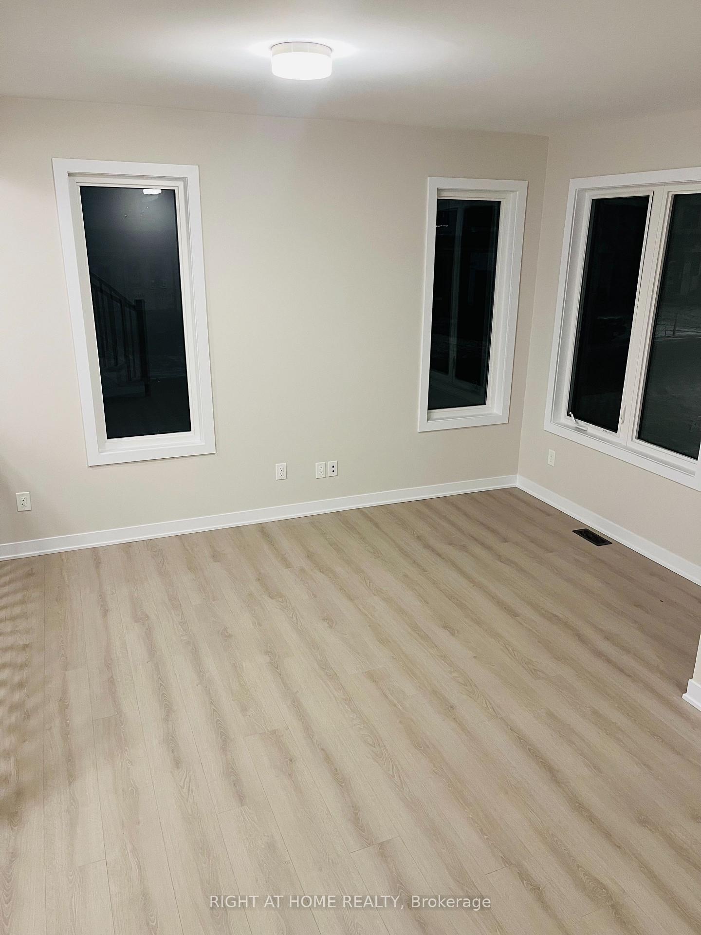 Photo 3 of 209 Beebalm Crescent, Ottawa, Barrhaven - Half Moon Bay — HOMEH