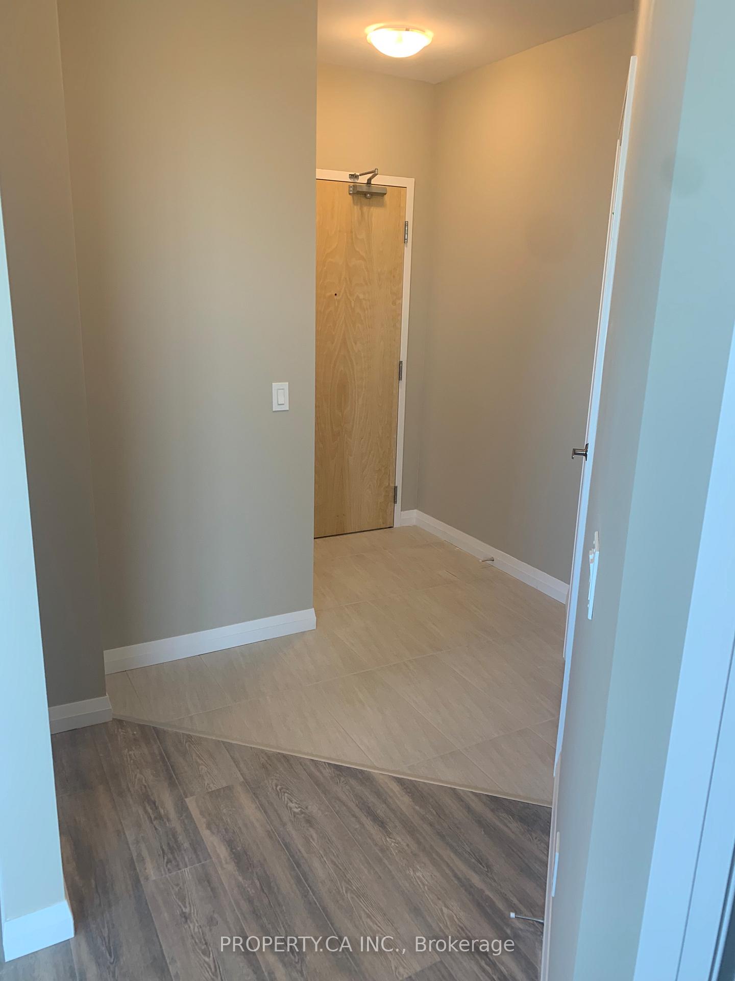 Photo 6 of Unit 1607, 104 Garment Street, Kitchener — HOMEH