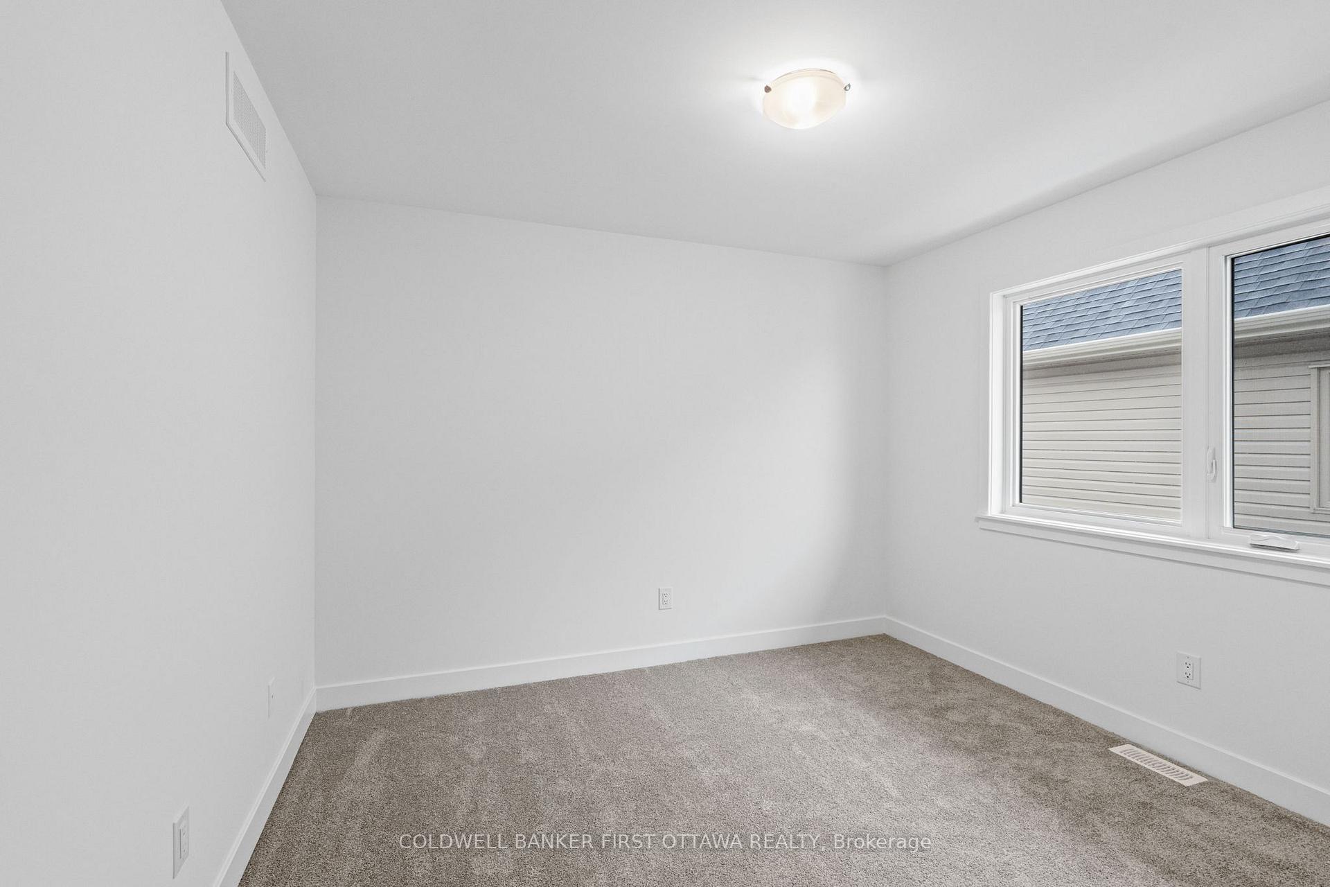 Photo 16 of 695 Odyssey Way, Ottawa, Leitrim — HOMEH