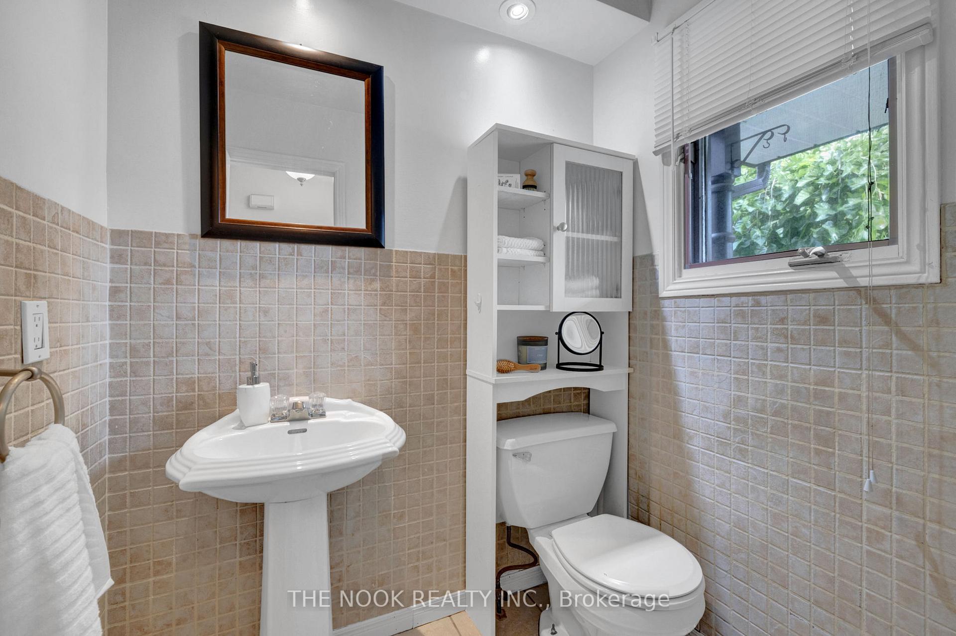 Photo 16 of 64 Soper Creek Drive, Clarington, Bowmanville — HOMEH