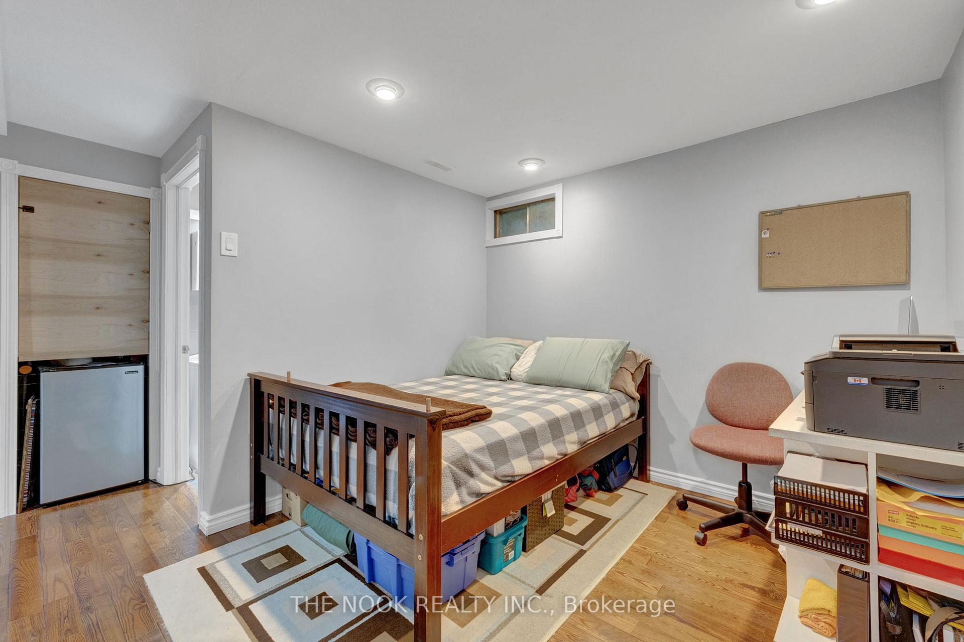 Photo 26 of 64 Soper Creek Drive, Clarington, Bowmanville — HOMEH