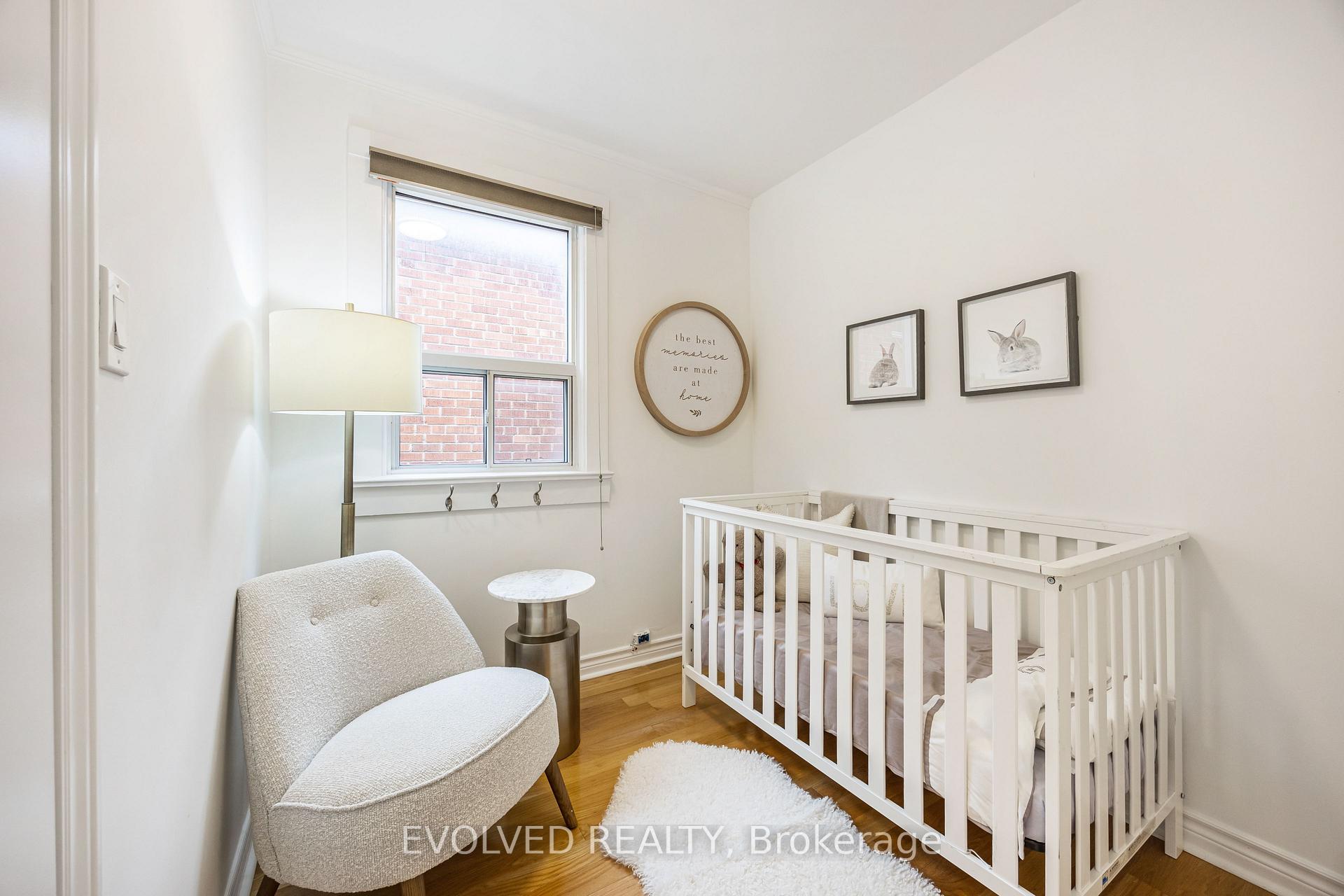 Photo 19 of 123 Kenilworth Avenue, Toronto, The Beaches — HOMEH