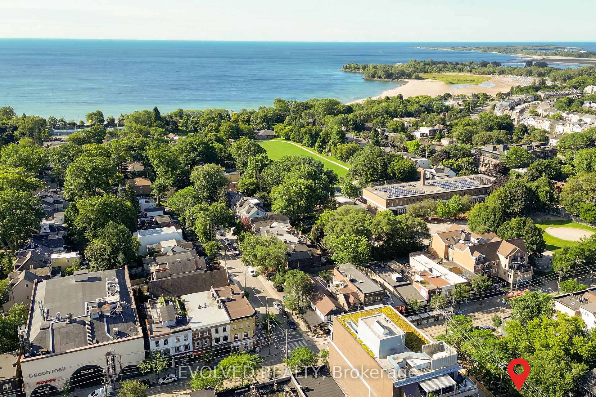 Photo 37 of 123 Kenilworth Avenue, Toronto, The Beaches — HOMEH
