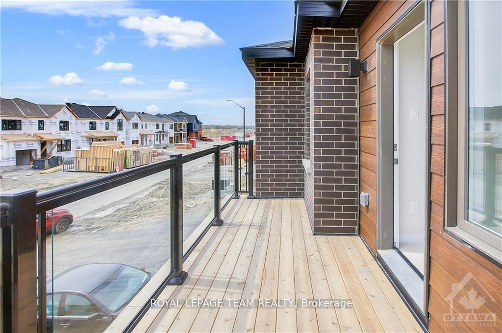 Photo 11 of 198 Conservancy Drive, Ottawa, Barrhaven - Heritage Park — HOMEH