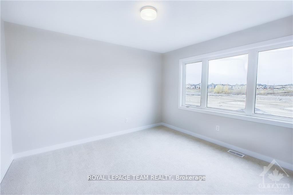 Photo 17 of 198 Conservancy Drive, Ottawa, Barrhaven - Heritage Park — HOMEH