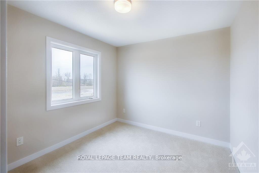 Photo 18 of 198 Conservancy Drive, Ottawa, Barrhaven - Heritage Park — HOMEH