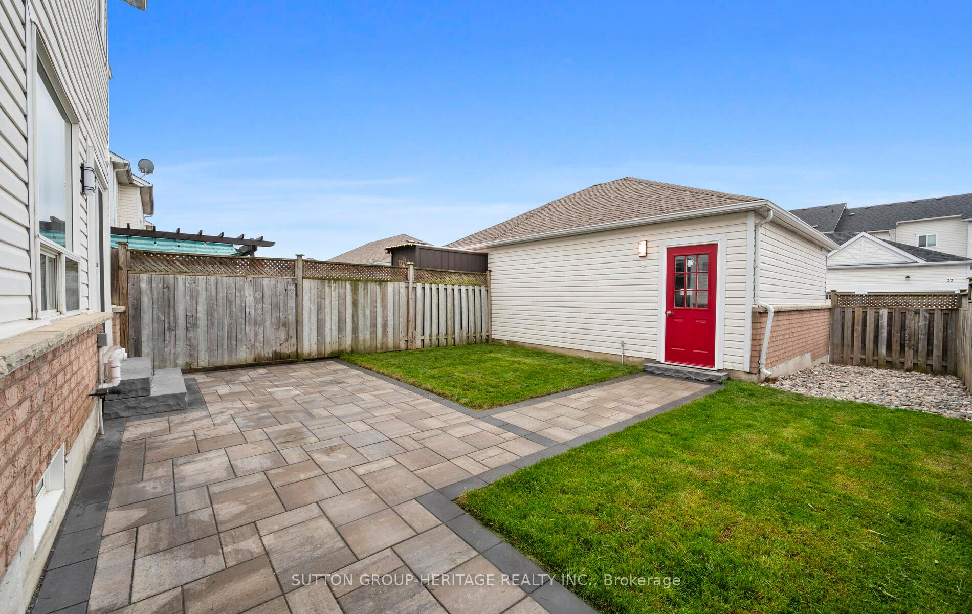 Photo 19 of 14 Bayside Gate E, Whitby, Port Whitby — HOMEH