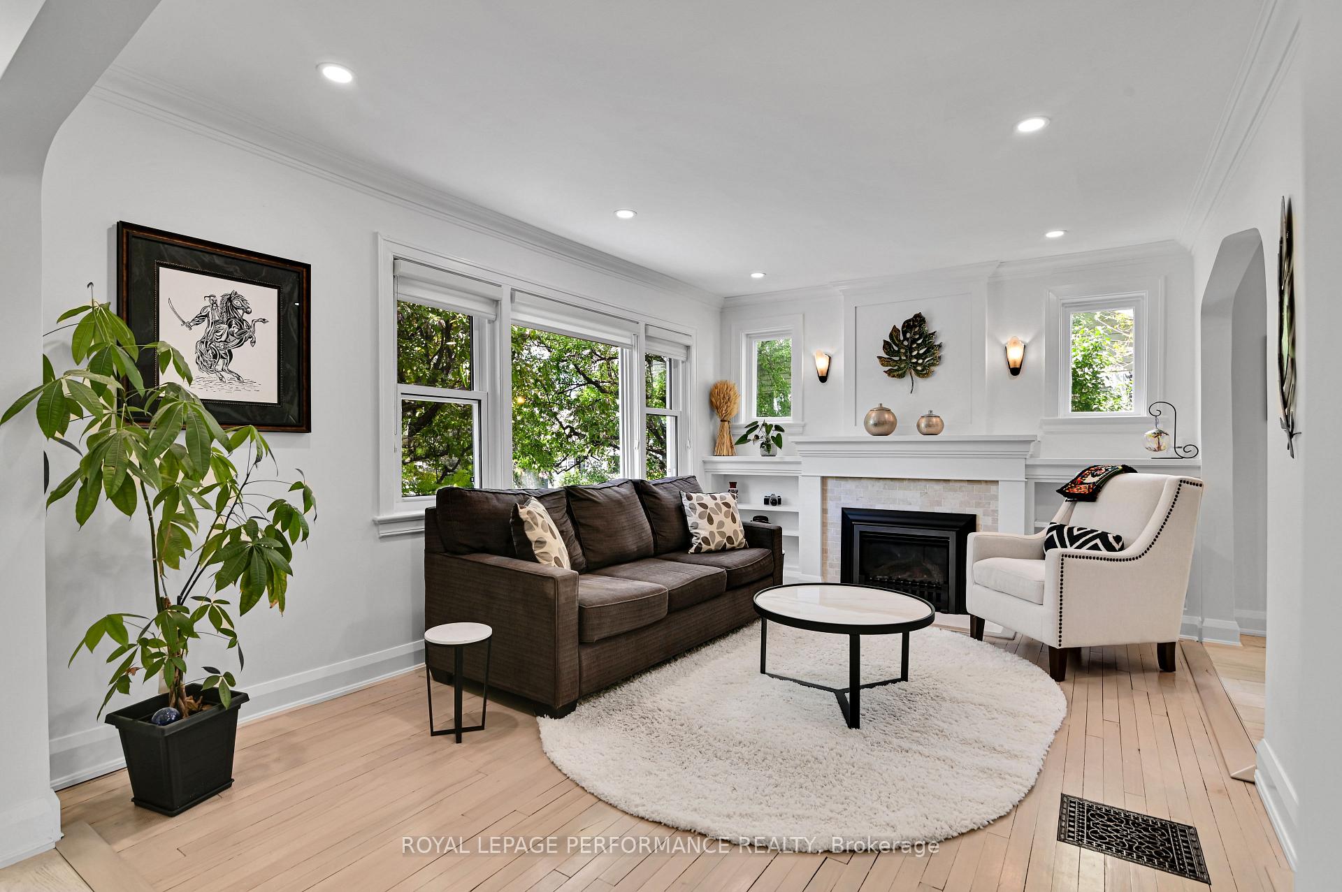 Photo 6 of 429 Hartleigh Avenue, Ottawa, Woodroffe — HOMEH