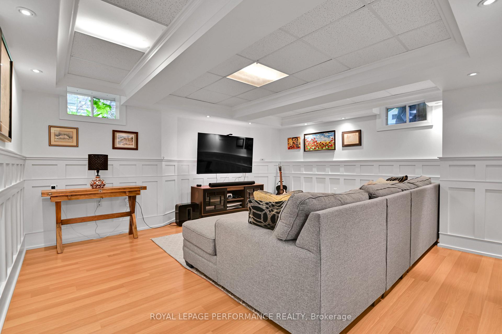 Photo 27 of 429 Hartleigh Avenue, Ottawa, Woodroffe — HOMEH
