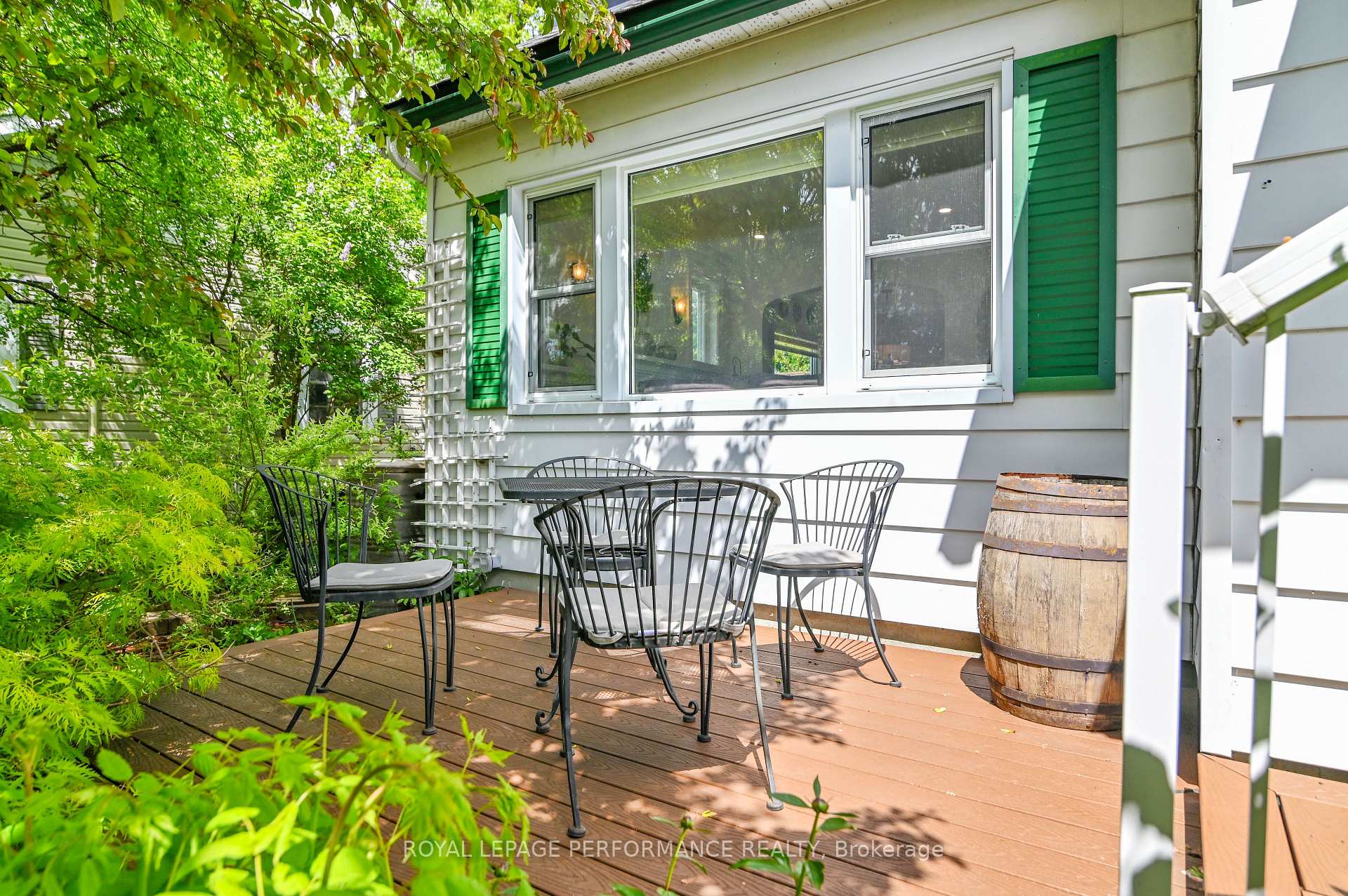 Photo 34 of 429 Hartleigh Avenue, Ottawa, Woodroffe — HOMEH