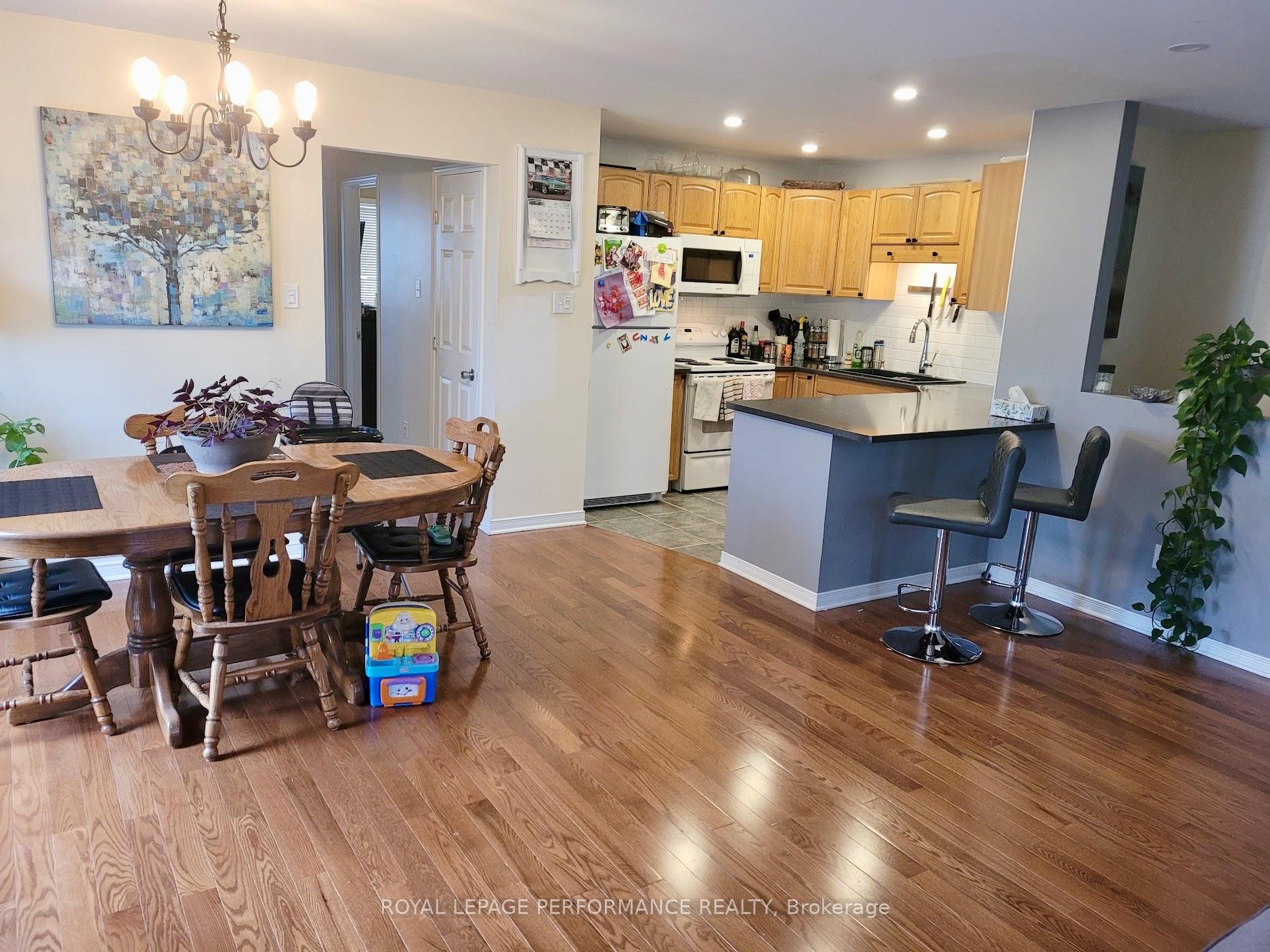 Photo 7 of 156 Hughes Street, Carleton Place — HOMEH