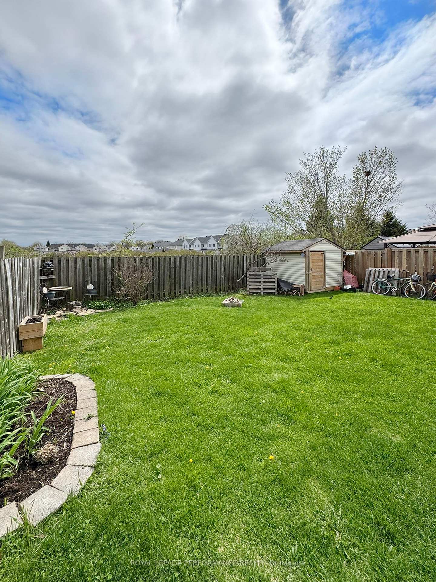 Photo 17 of 156 Hughes Street, Carleton Place — HOMEH
