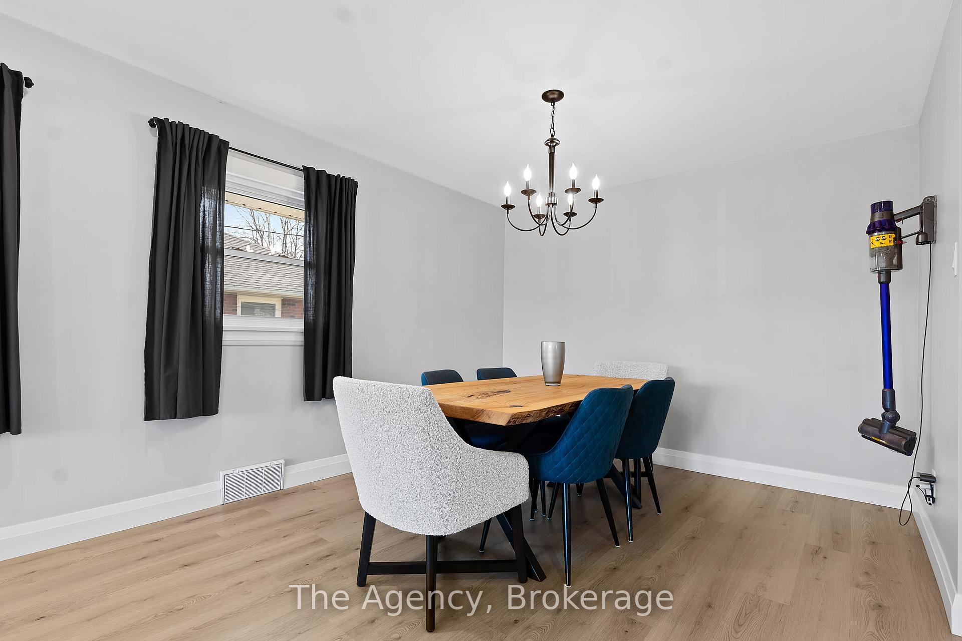Photo 12 of 70 South Crescent, Port Colborne, Sugarloaf — HOMEH