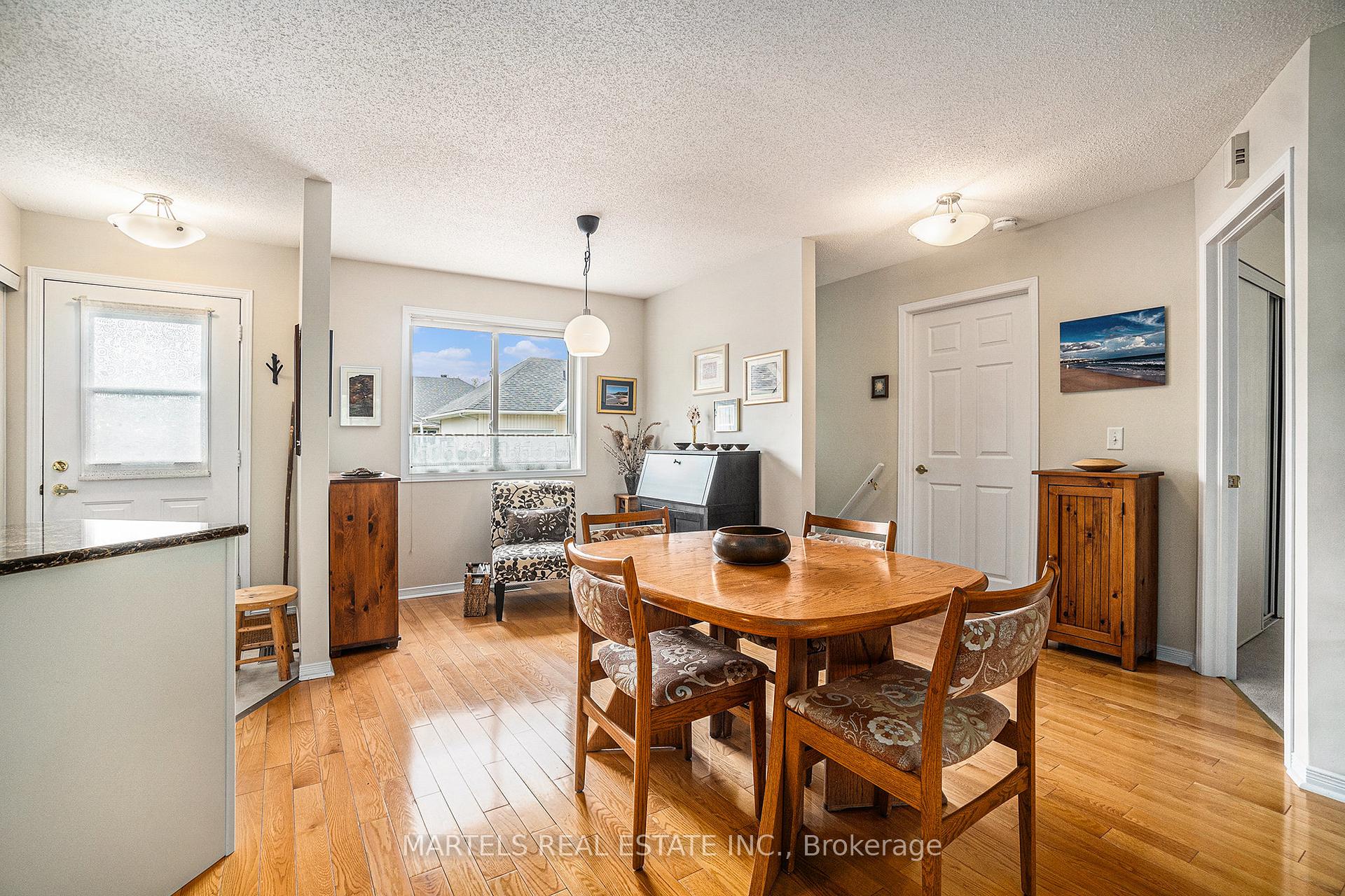 Photo 24 of Unit 9, 9 Daphne Crescent N, Ottawa, Stittsville (South) — HOMEH