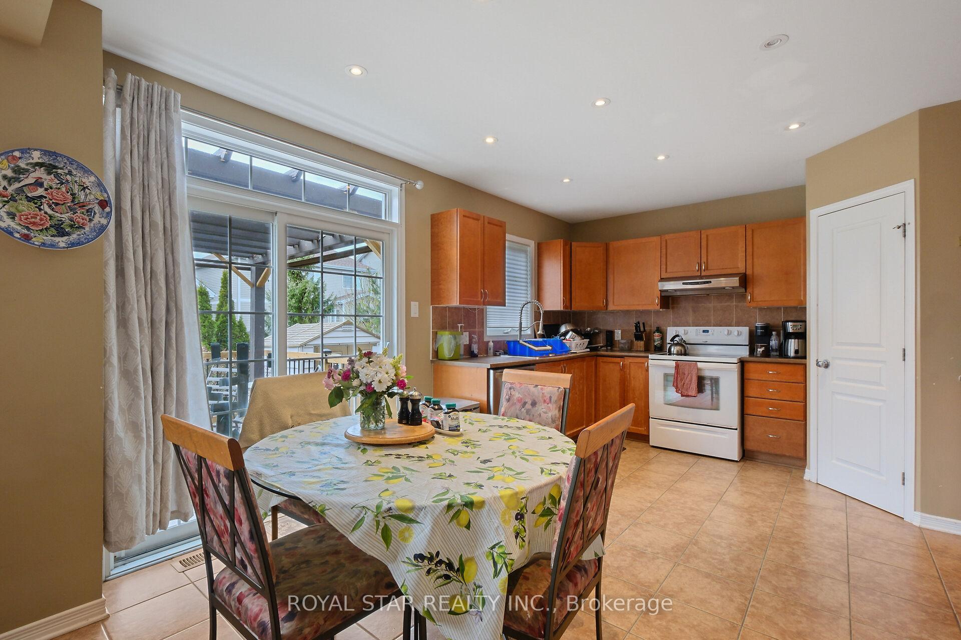 Photo 35 of 318 Wild Iris Avenue, Ottawa, Blossom Park/Kemp Park/Findlay Creek — HOMEH