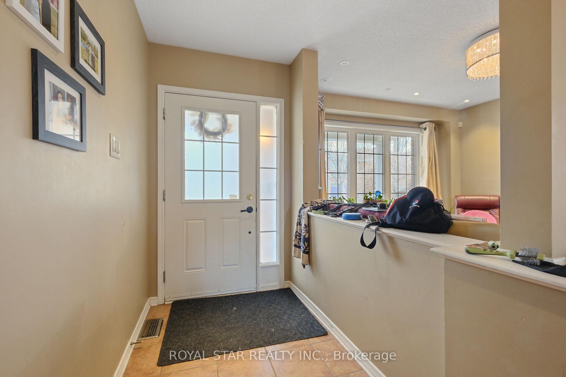 Photo 6 of 318 Wild Iris Avenue, Ottawa, Blossom Park/Kemp Park/Findlay Creek — HOMEH