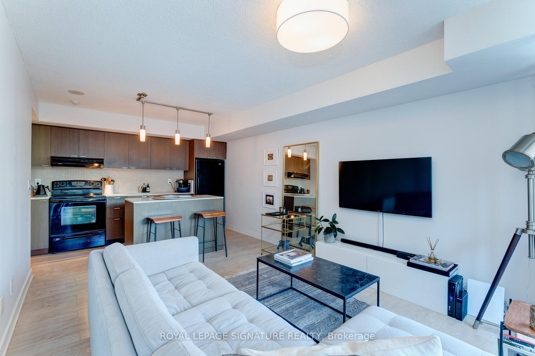 Photo 7 of Unit 1101, 110 Charles Street E, Toronto, Church-Yonge Corridor — HOMEH