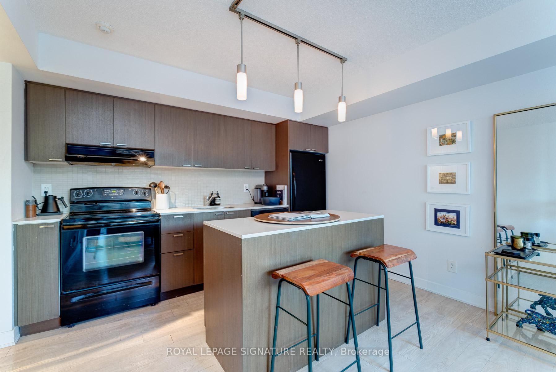 Photo 8 of Unit 1101, 110 Charles Street E, Toronto, Church-Yonge Corridor — HOMEH