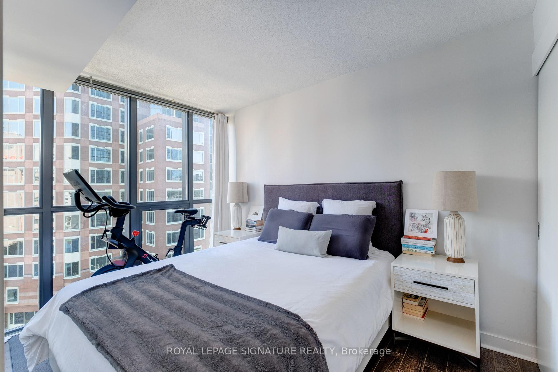 Photo 9 of Unit 1101, 110 Charles Street E, Toronto, Church-Yonge Corridor — HOMEH