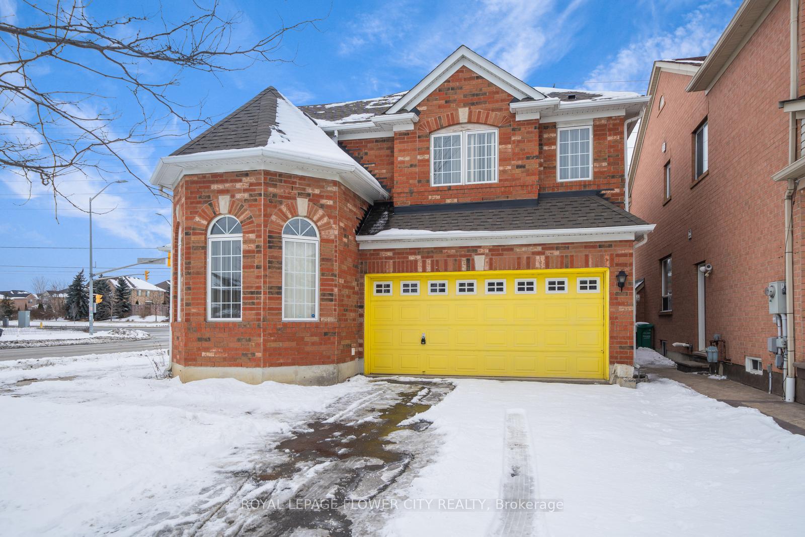 Front of 1 Bayridge Drive