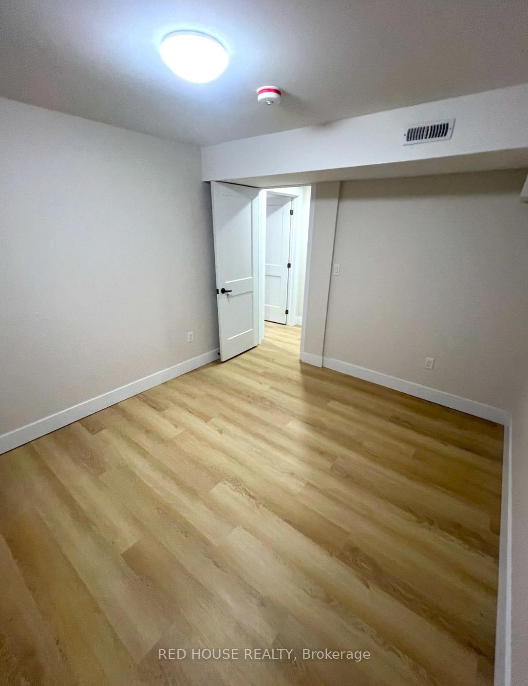 Photo 7 of Unit Bsmt, 323 Huntsmill Boulevard, Scarborough, Steeles — HOMEH