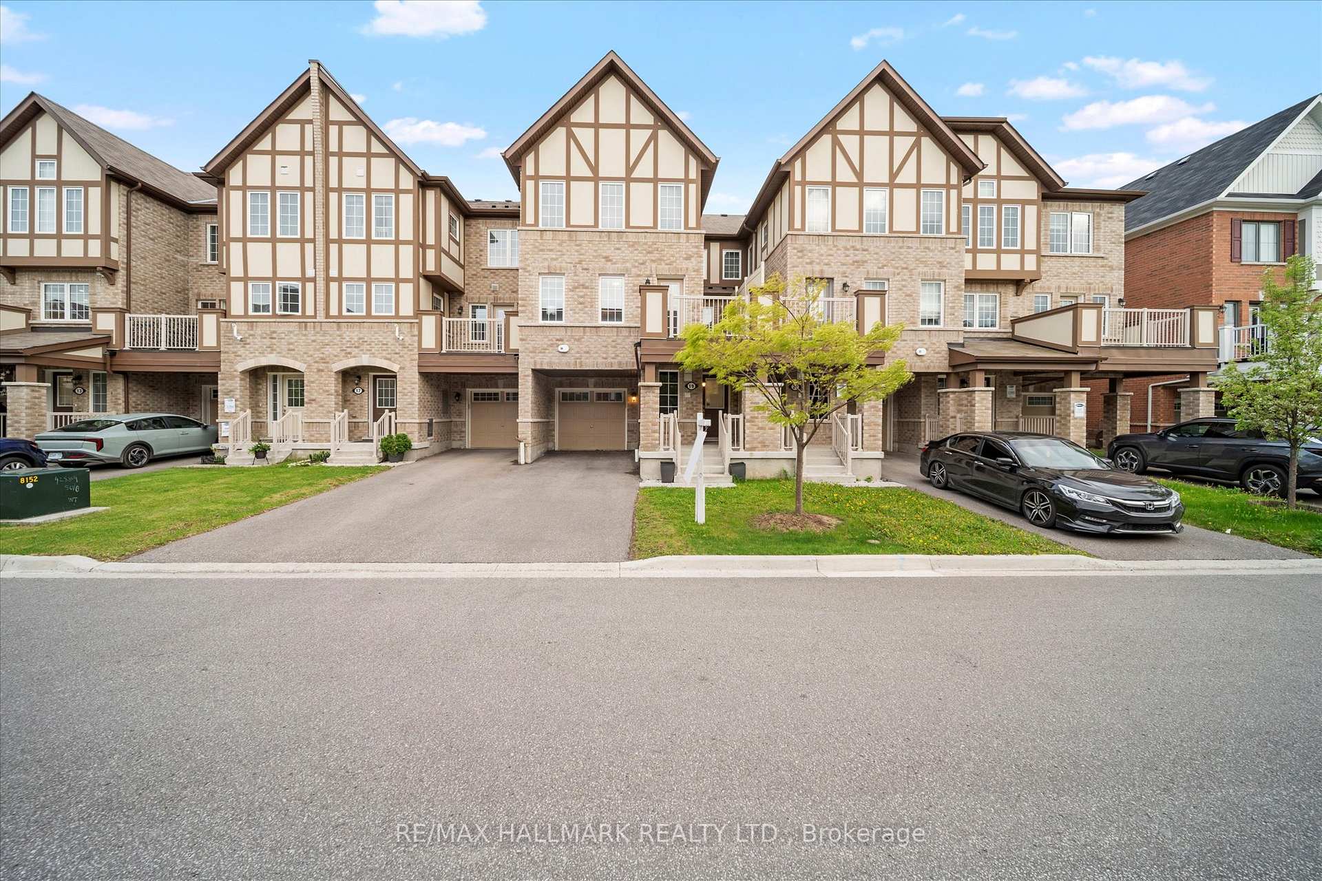 Photo 1 of 19 Bluegill Crescent, Whitby, Lynde Creek — HOMEH