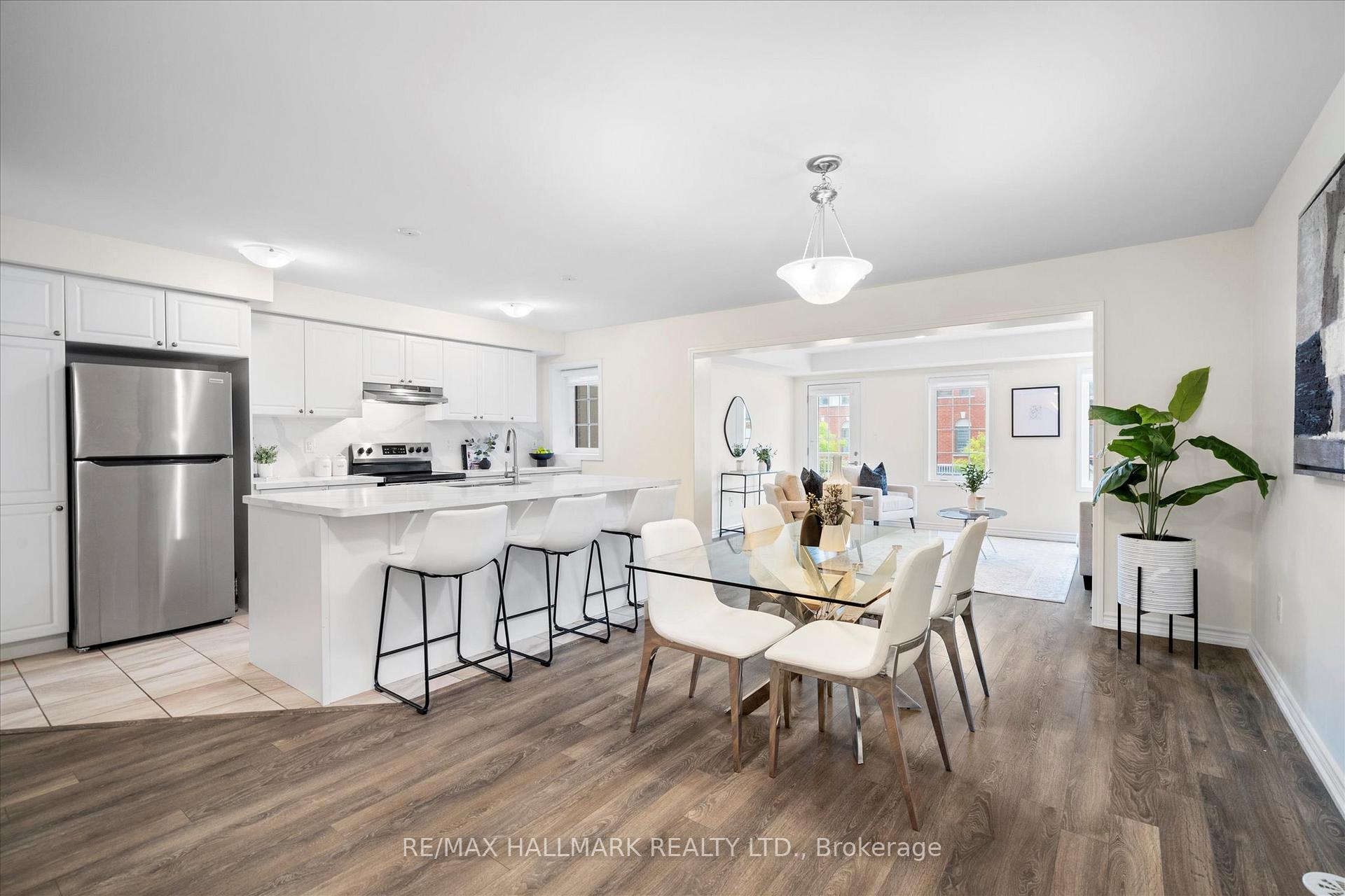 Photo 3 of 19 Bluegill Crescent, Whitby, Lynde Creek — HOMEH