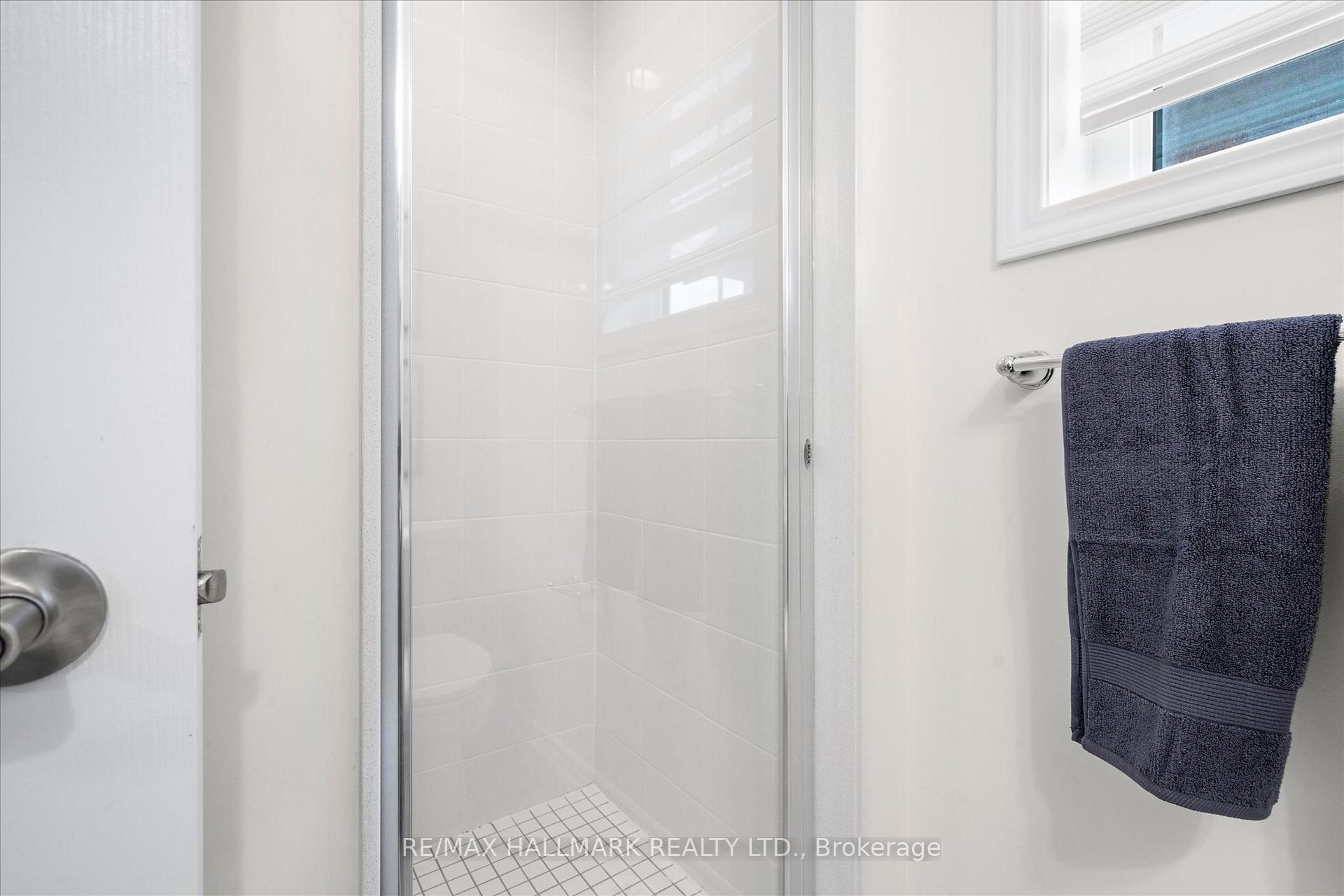 Photo 18 of 19 Bluegill Crescent, Whitby, Lynde Creek — HOMEH