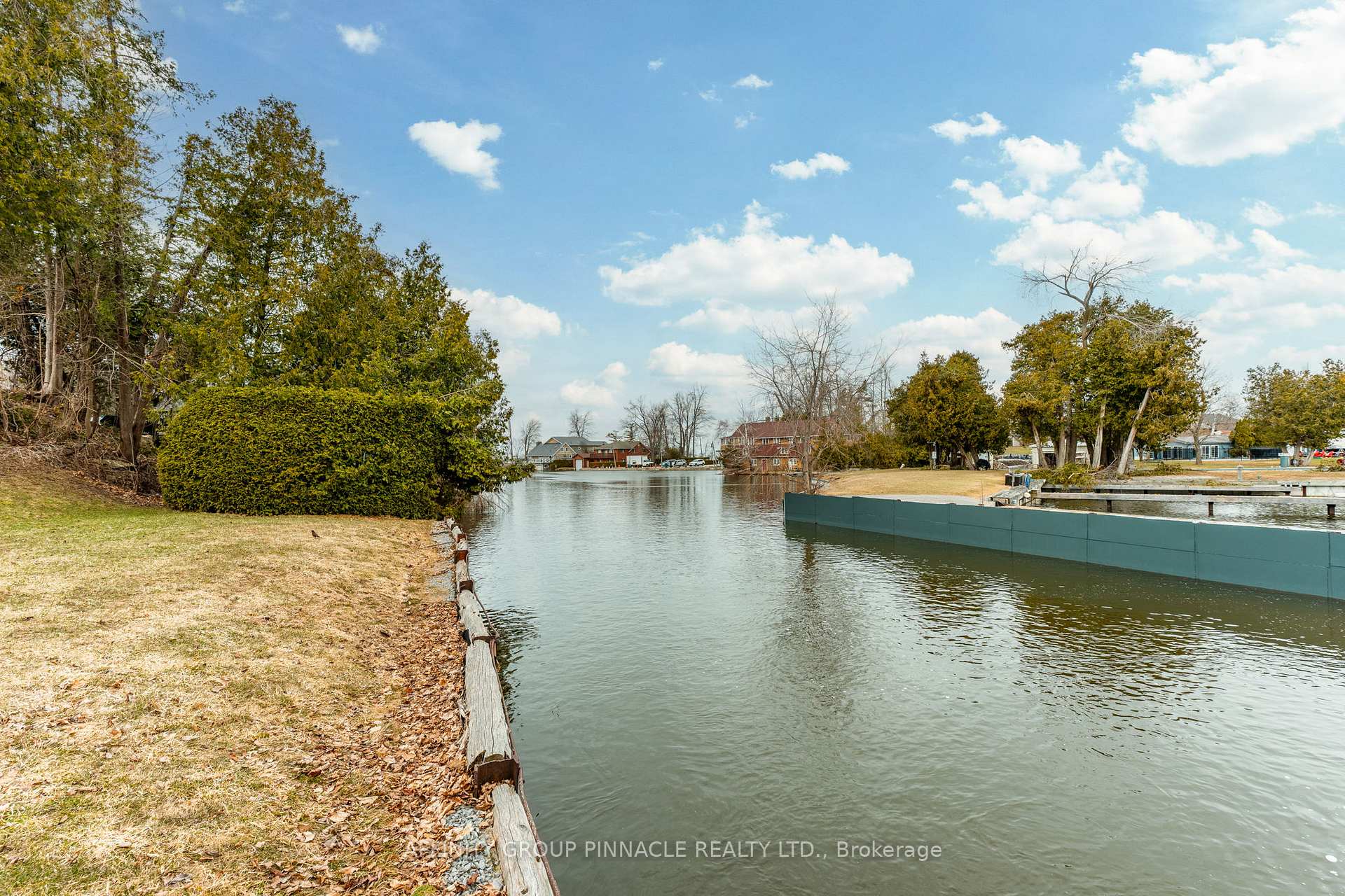 Photo 49 of 88 Simcoe Street, Brock, Beaverton — HOMEH