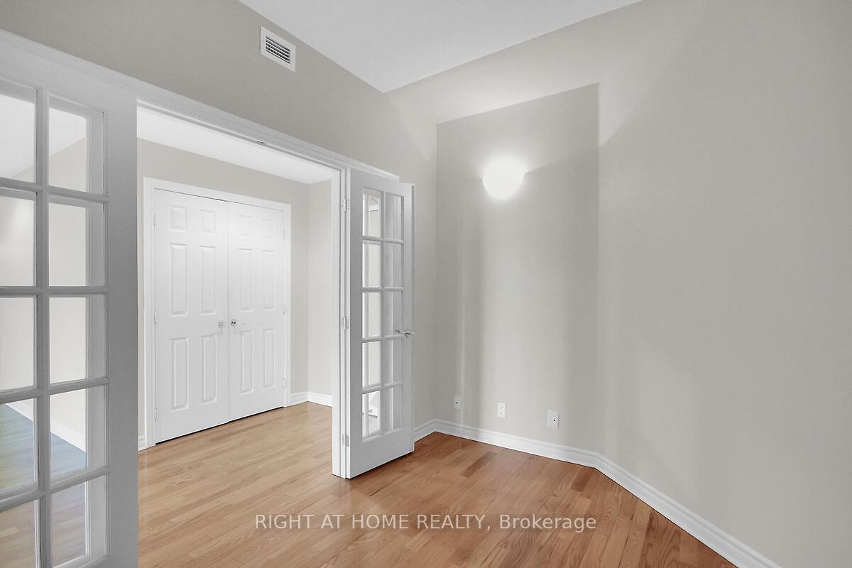Photo 20 of Unit 308, 136 Darlington Private, Ottawa, Hunt Club/Western Community — HOMEH