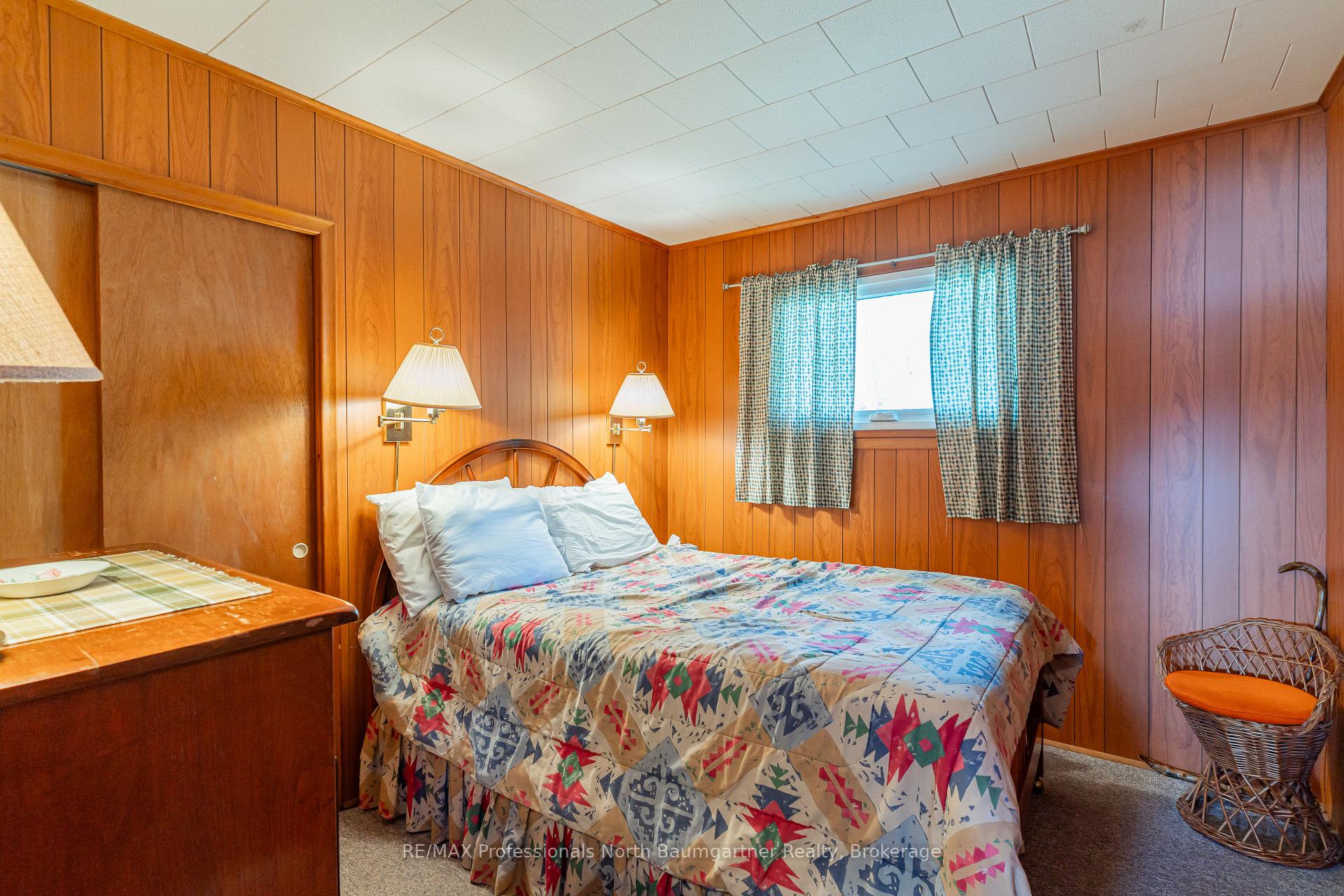 Photo 21 of 1175 Twin Rocks Lane, Algonquin Highlands — HOMEH