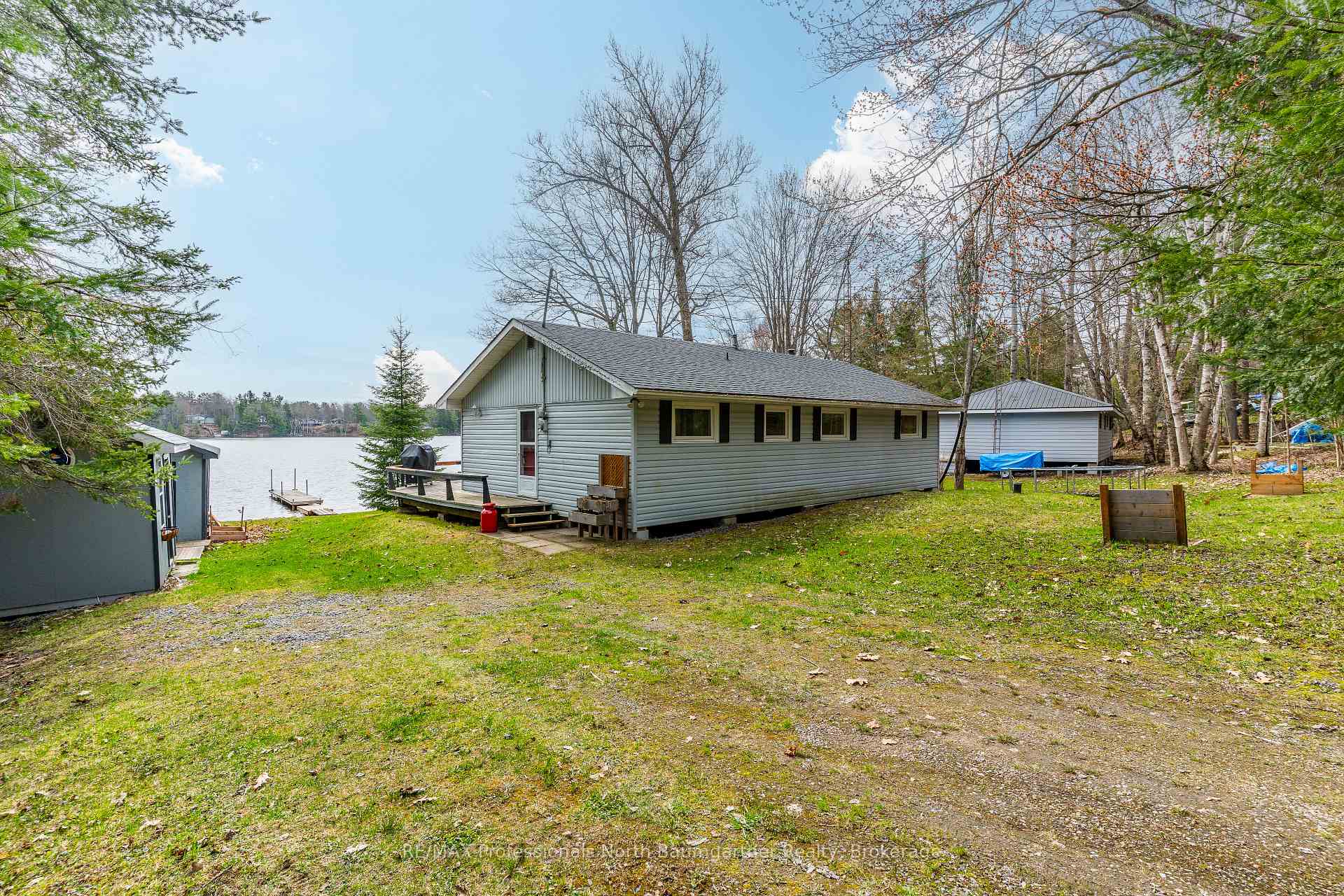 Photo 22 of 1175 Twin Rocks Lane, Algonquin Highlands — HOMEH