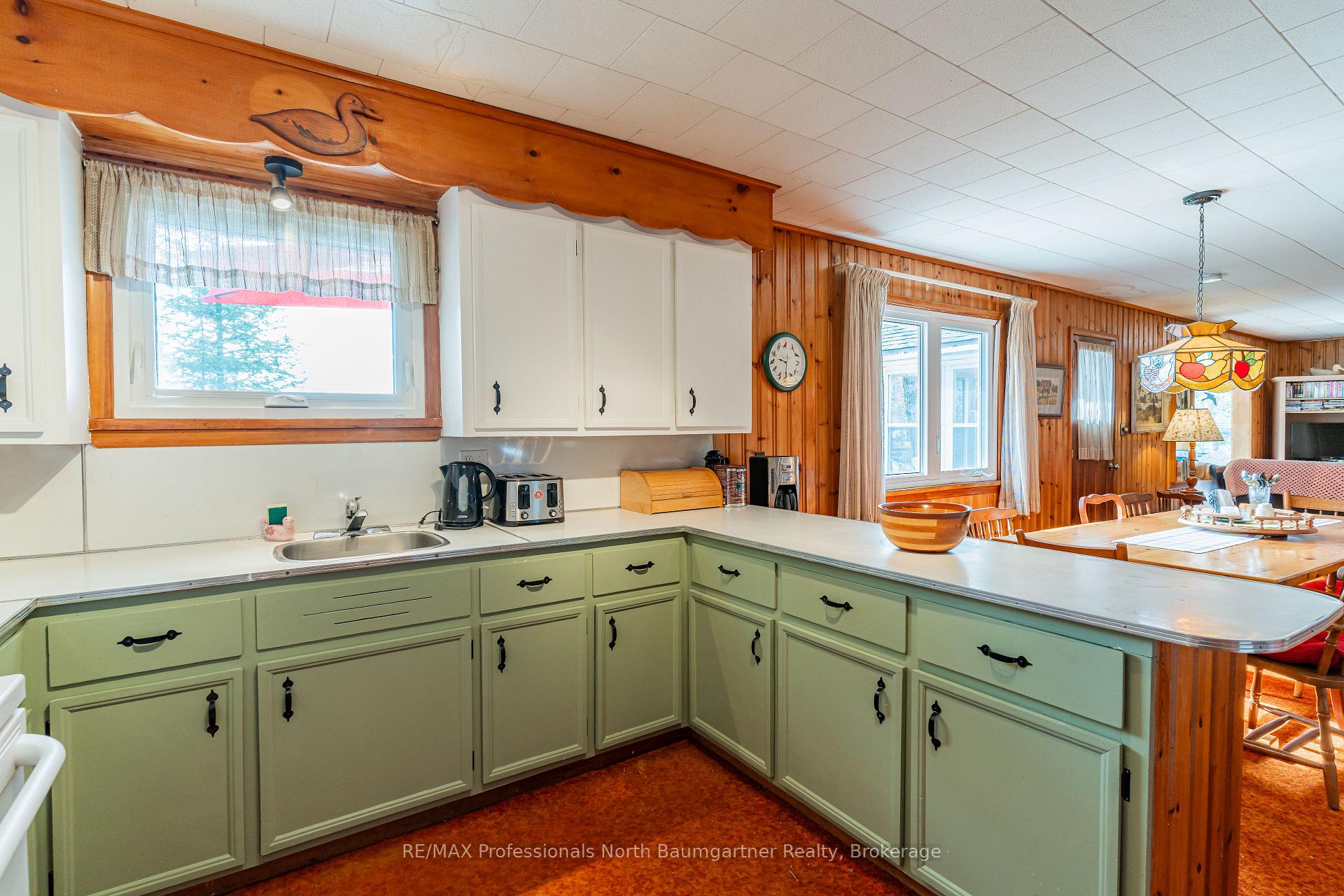 Photo 27 of 1175 Twin Rocks Lane, Algonquin Highlands — HOMEH