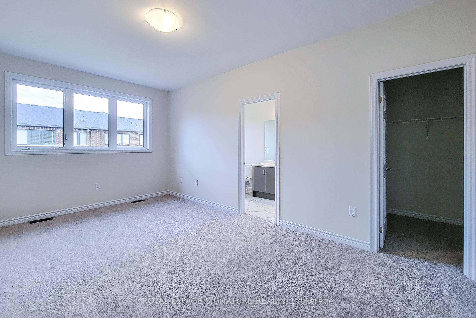 Photo 10 of 1421 Oakmont Common, Burlington, Tyandaga — HOMEH