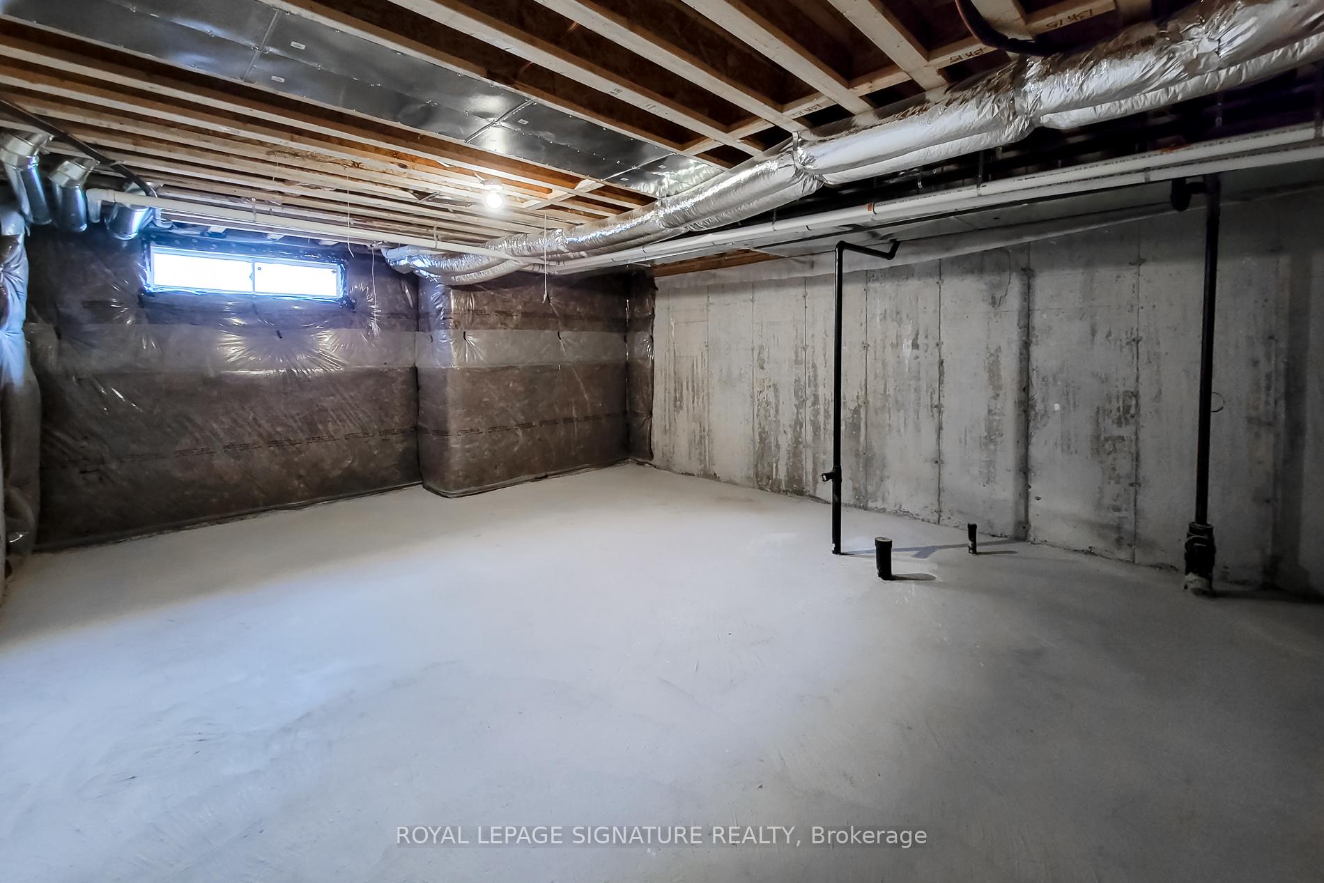 Photo 19 of 1421 Oakmont Common, Burlington, Tyandaga — HOMEH