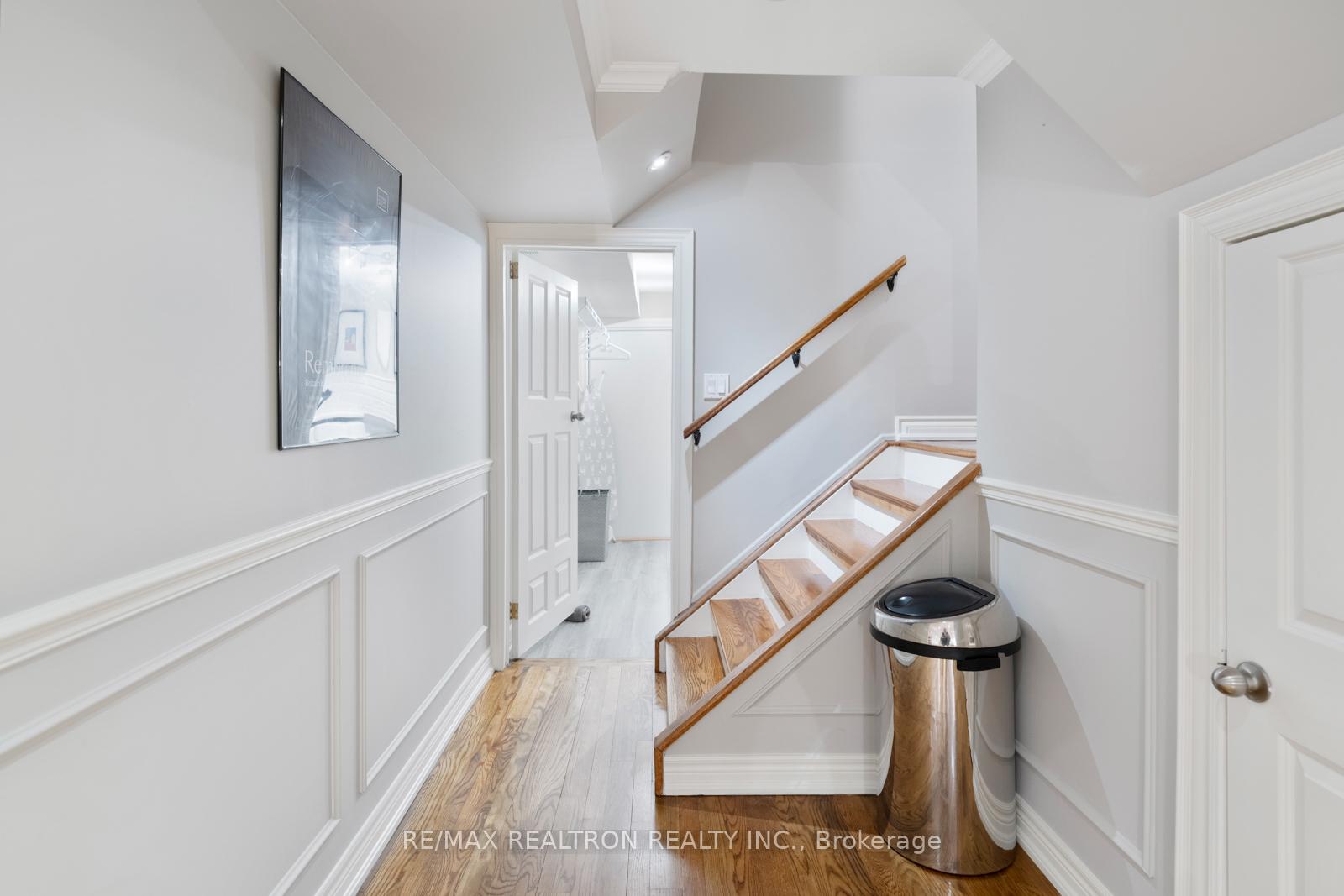 Photo 19 of 57 Lander Crescent, Vaughan, Patterson — HOMEH