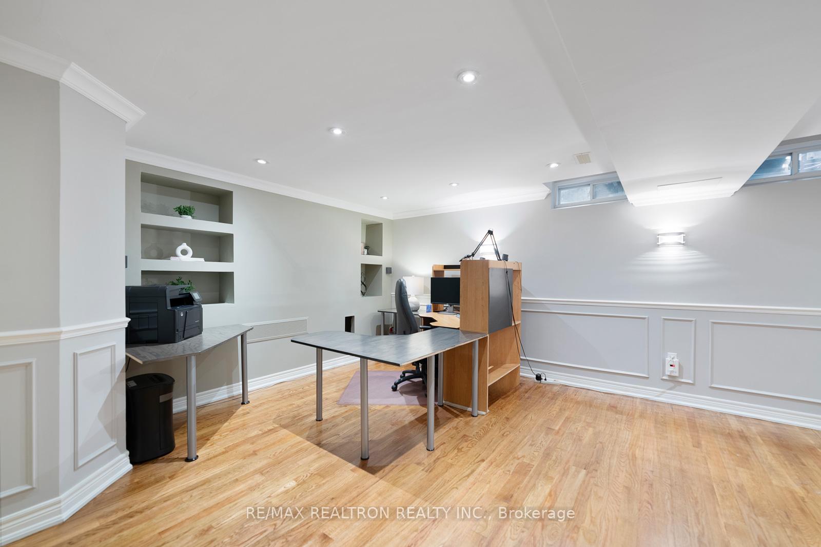 Photo 23 of 57 Lander Crescent, Vaughan, Patterson — HOMEH