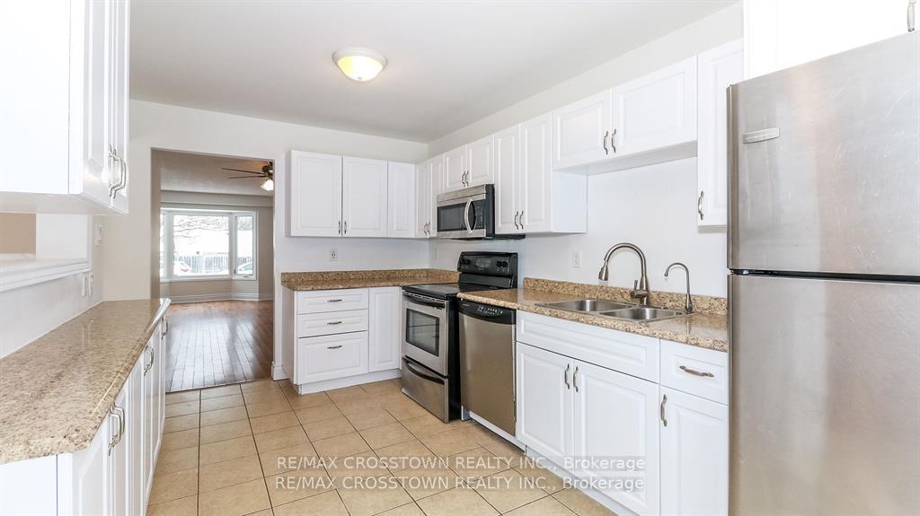 Photo 7 of 1920 Ashwood Avenue, Innisfil, Alcona — HOMEH