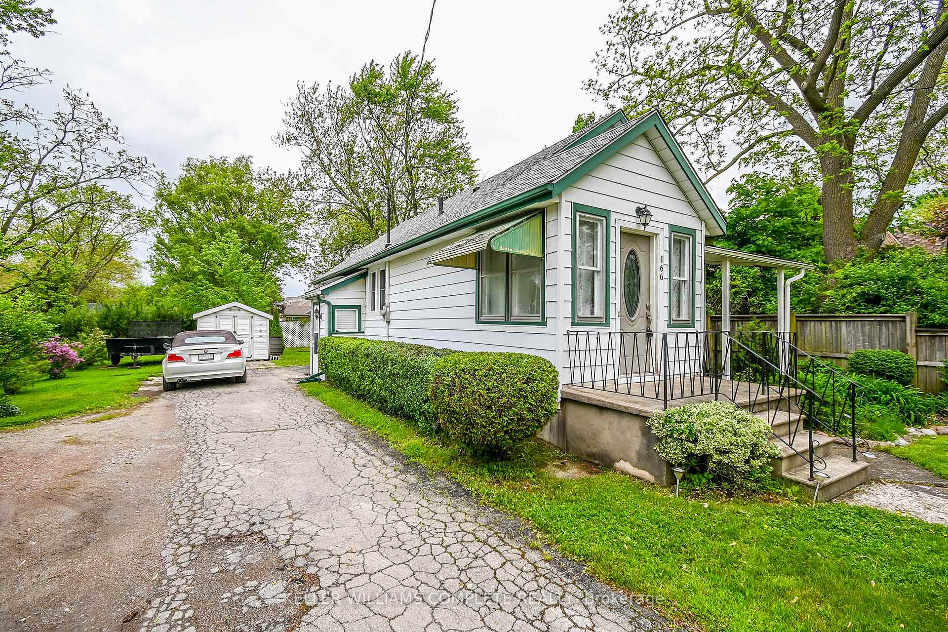 Photo 6 of 166 Thorold Road, Welland, N. Welland — HOMEH