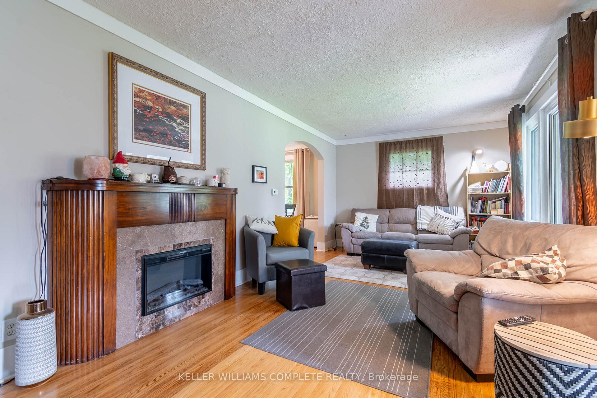 Photo 11 of 166 Thorold Road, Welland, N. Welland — HOMEH