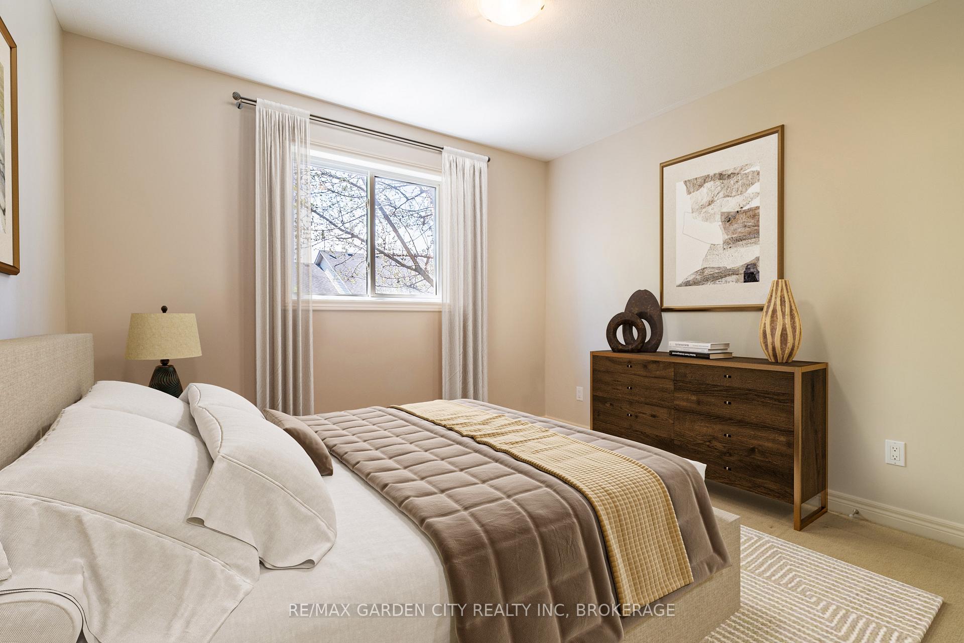 Photo 48 of 6 Briarwood Drive, St. Catharines, Rykert/Vansickle — HOMEH
