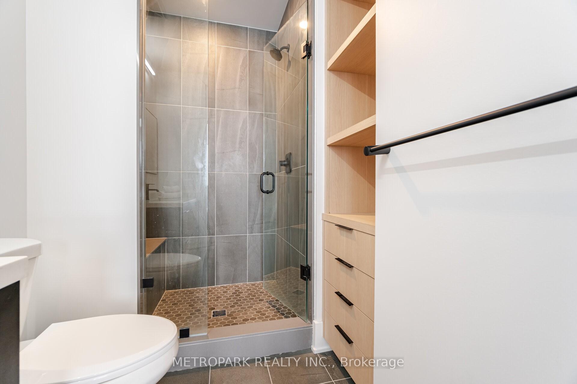 Photo 27 of Unit Ph215, 9000 Jane Street, Vaughan, Concord — HOMEH