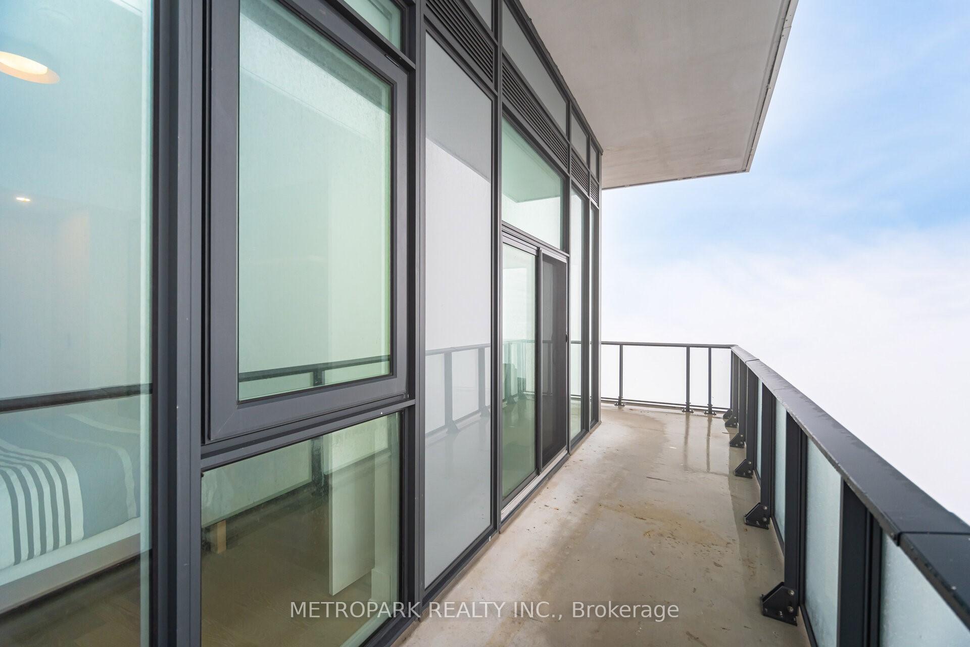 Photo 32 of Unit Ph215, 9000 Jane Street, Vaughan, Concord — HOMEH