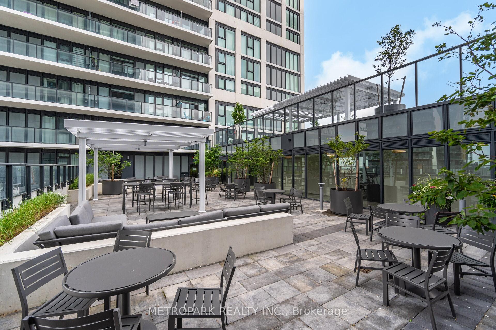 Photo 37 of Unit Ph215, 9000 Jane Street, Vaughan, Concord — HOMEH