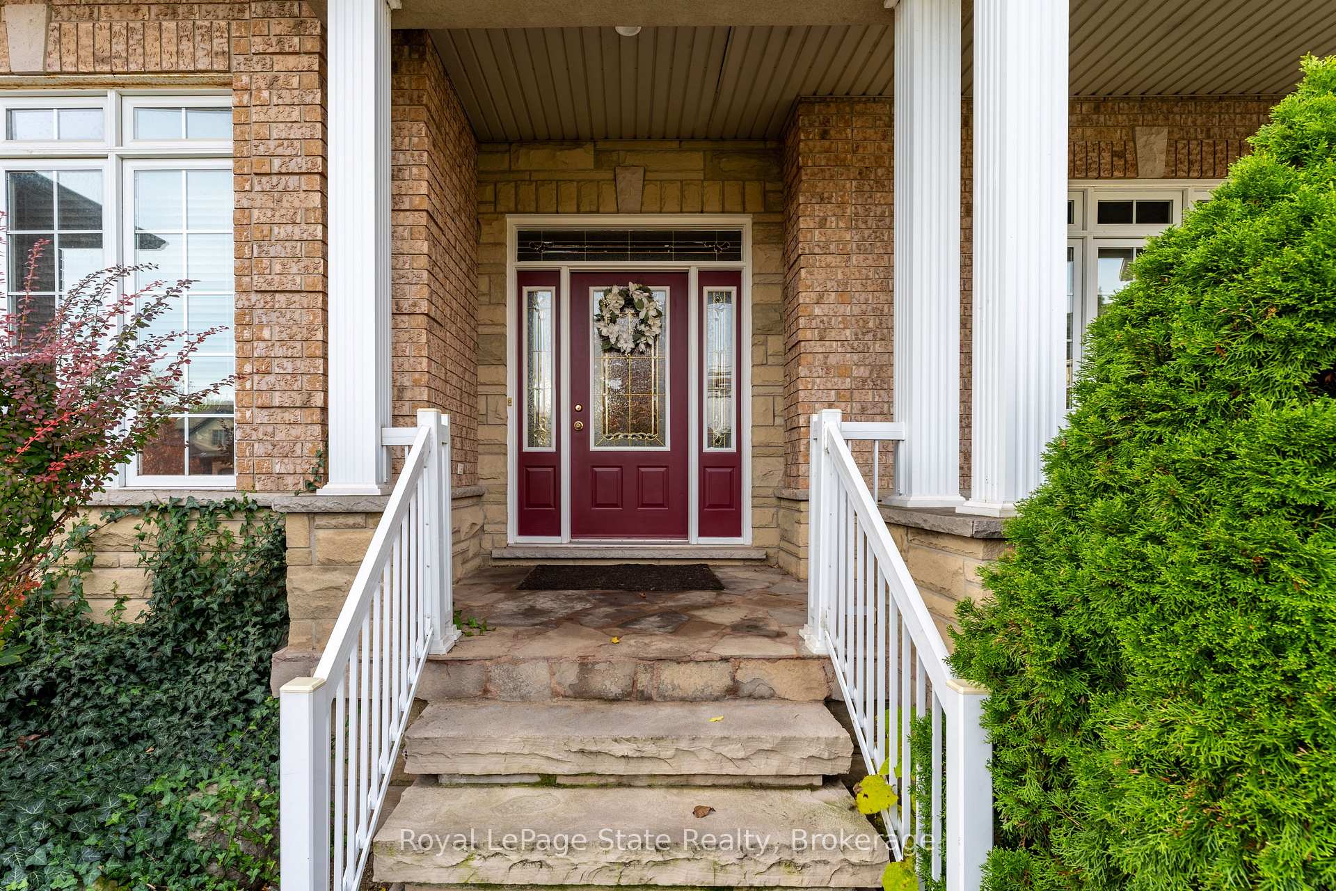 Photo 7 of 48 Tuscani Drive, Hamilton, Winona — HOMEH